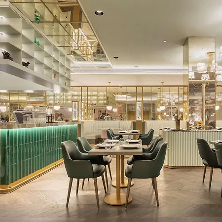 The Emerald House Lisbon - Curio Collection By Hilton-3