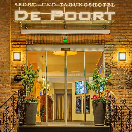 Sport- und Tagungshotel De Poort-3