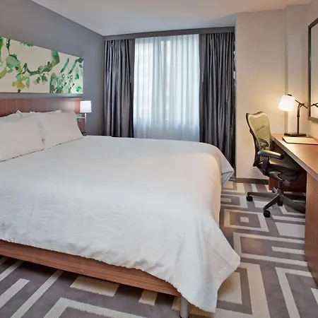 Hilton Garden Inn New York Central Park South-Midtown West-2