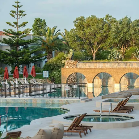 Bitzaro Grande Hotel&Suites-3