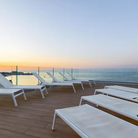 The Diplomat Hotel (Adults Only)-3