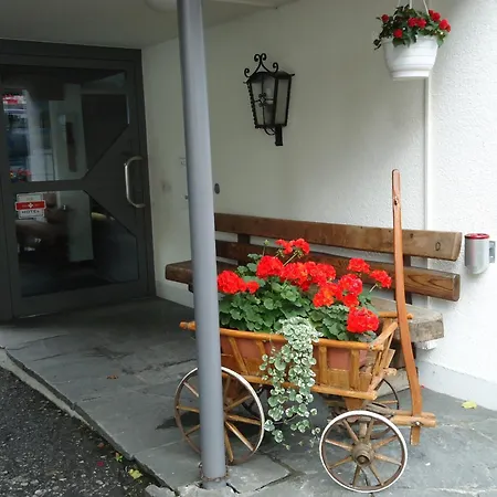 Hotel Tschuggen-2