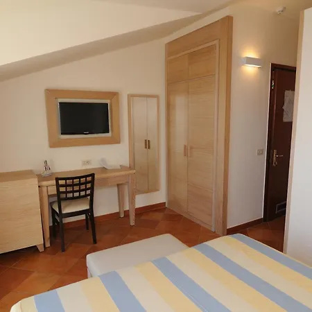 Hotel Miramare-2