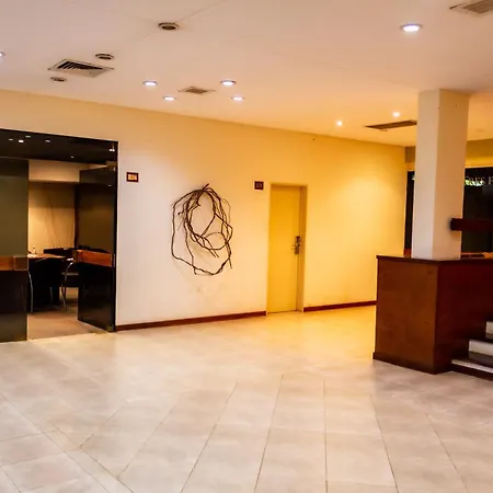 Hotel Raices Esturion-2