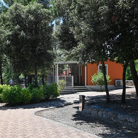Camping Park Soline Mobile Homes-2