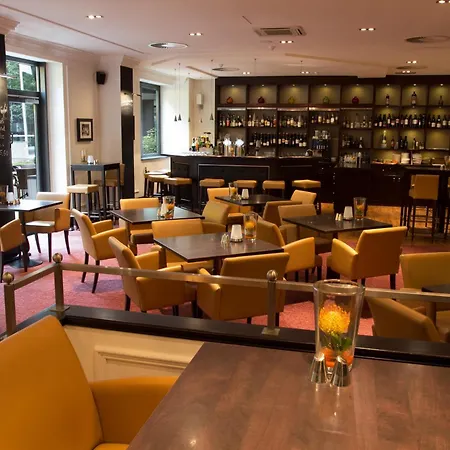 Courtyard By Marriott Duesseldorf Seestern-3