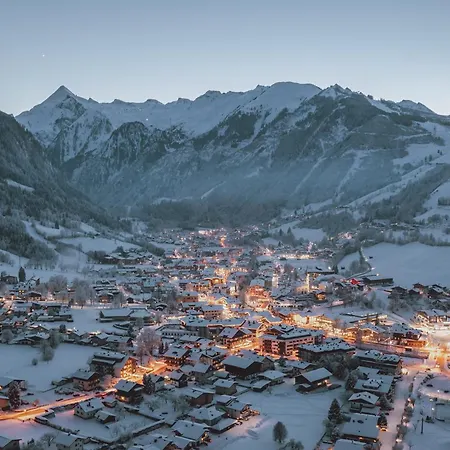 AlpenParks Hotel&Apartment Orgler Kaprun-3