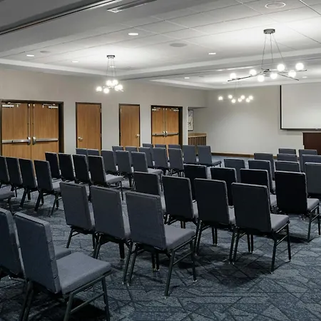 Courtyard By Marriott Gatlinburg Downtown-3