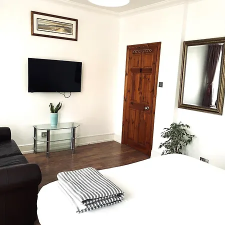 Luxury Guest House-2