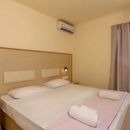 Eri Beach & Village Hotel-2