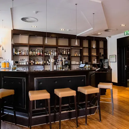 Courtyard By Marriott Duesseldorf Seestern-2