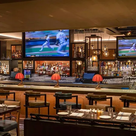 Moxy Nyc Times Square-2