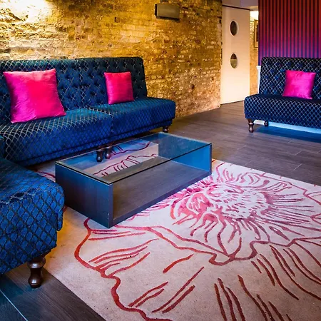 The Varsity Hotel & Spa-2