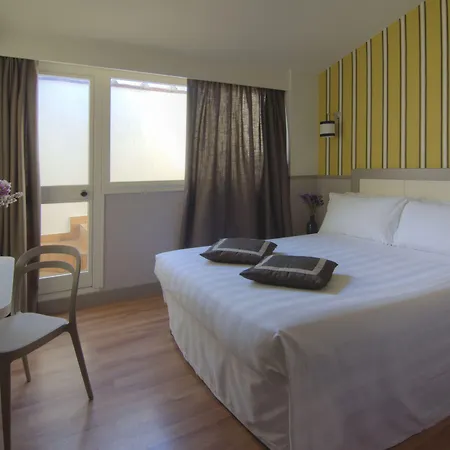 Hotel Golf-2