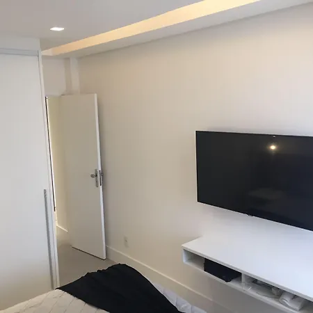 Leblon Flat-3