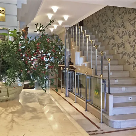 Hotel Maria Luisa-3