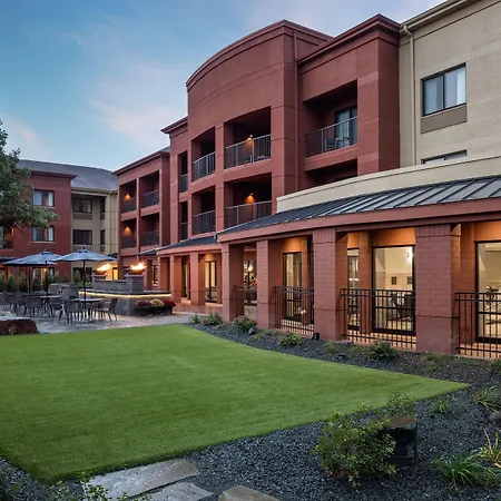 Courtyard Minneapolis St. Paul/Roseville-2