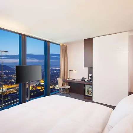 Hyperion Hotel Basel-3