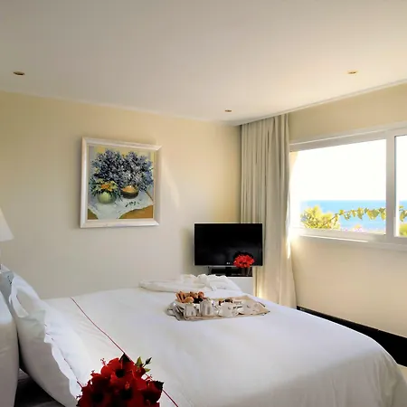 Out Of The Blue Resort & Spa-3