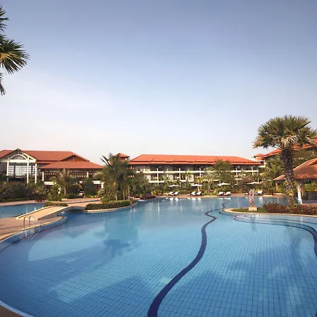 Angkor Palace Resort & Spa-2