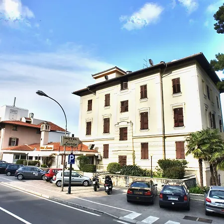 Hotel Lovran-3