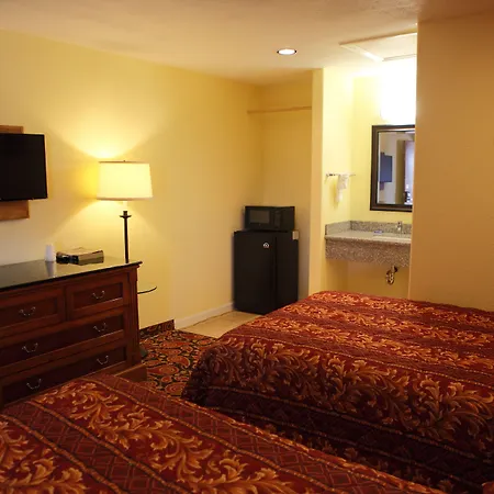 Bay Breeze Inn-3