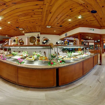 Montana Pine Resort-3
