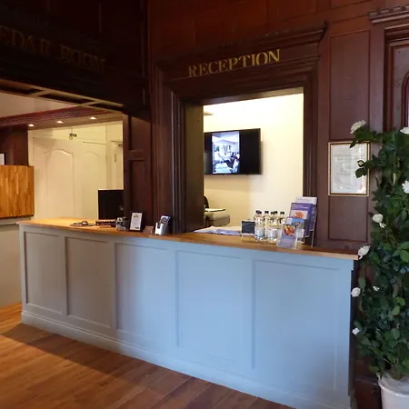 Farnham House Hotel-2