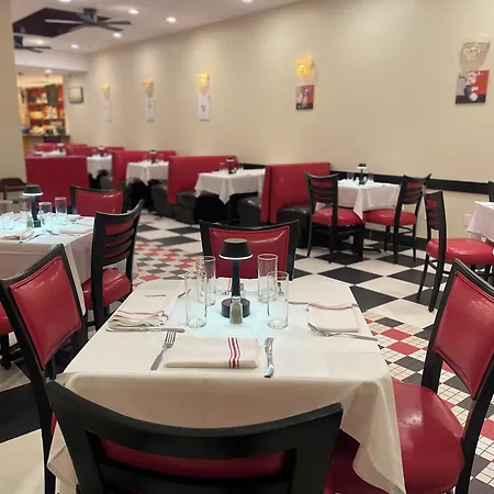 Holiday Inn Lower East Side By Ihg-3