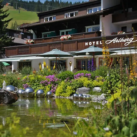 Hotel Arlberg Lech-3