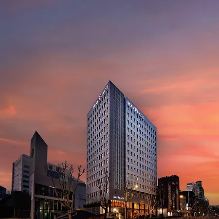 Mayplace Hotel-2