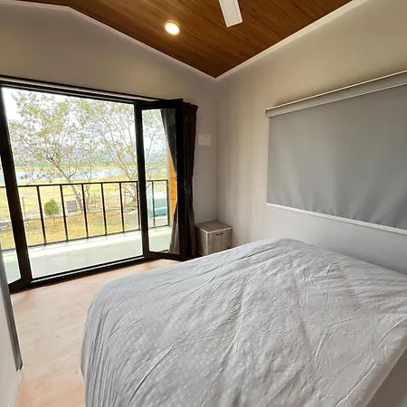 Sizzle Bay Resort-2