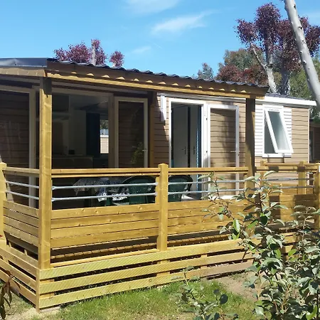 Camping La Pinede-2