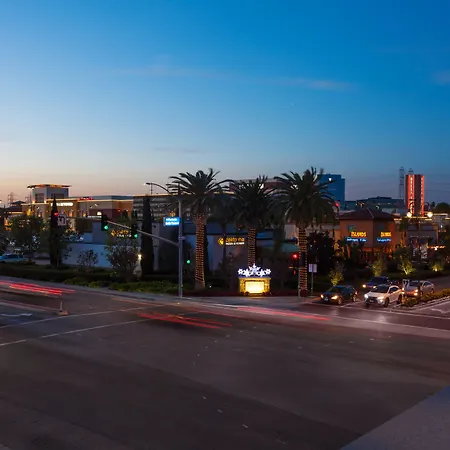 Springhill Suites By Marriott Huntington Beach Orange County-2
