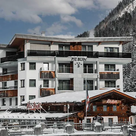 Hotel Piz Buin-3