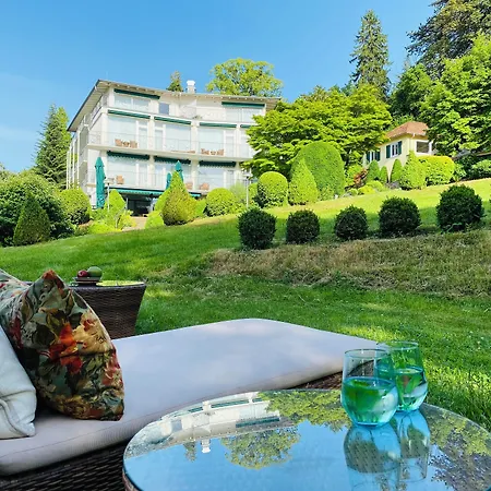 DAS SCHLOSSBERG - Boutique Hotel im Park- Nahe der Therme-2