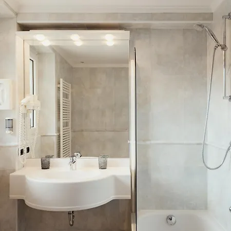 Hotel Genziana-3