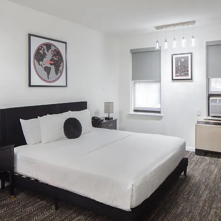 Ramada By Wyndham Jersey City-2