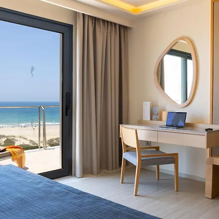 Hipotels Barrosa Palace & Spa-3