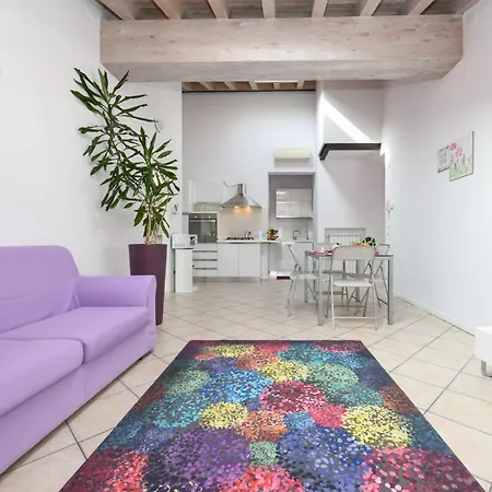 Flowers Apartments-3