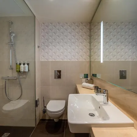 Holiday Inn - Hamburg - Berliner Tor By Ihg-3