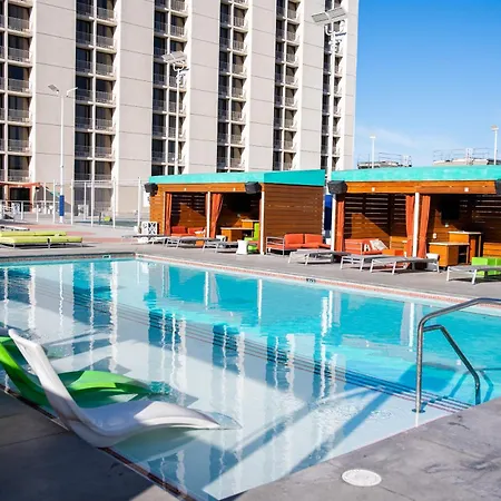 Plaza Hotel & Casino-2
