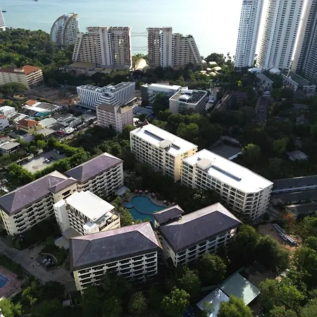 Sunday Wongamat Privacy Pattaya-3