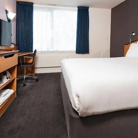 Holiday Inn Express Bristol City Centre By Ihg-3