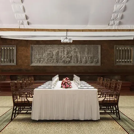 Raffles Grand Hotel D'Angkor-2