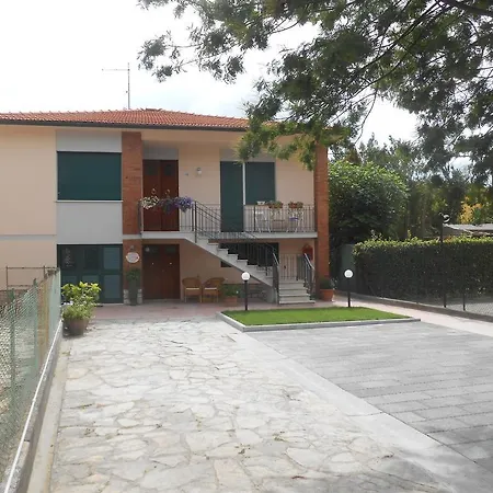 Gino'S House-3