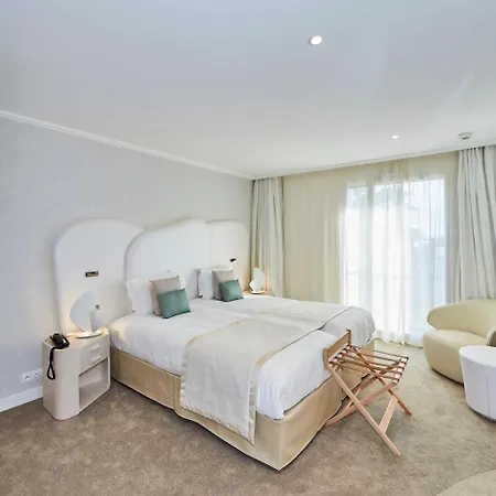 Hotel Suites La Cigale-3