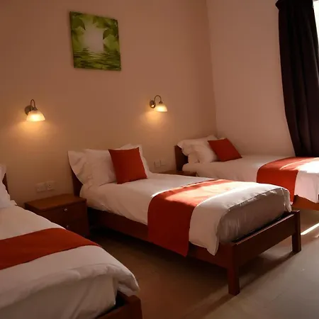 British Hotel-2
