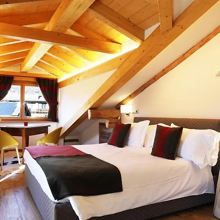 Le Petit Lievre-3