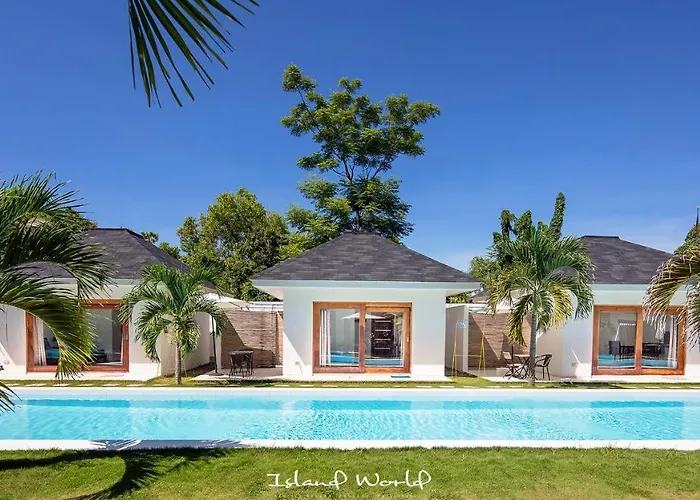Island World Panglao
